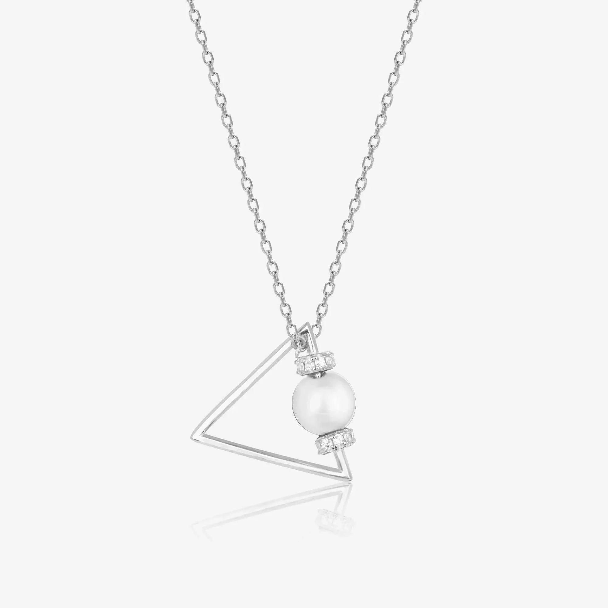 Graceful Triangle Pearl Necklace - Touch925