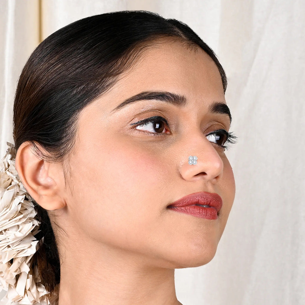 Quadrant Silver Nose Pin