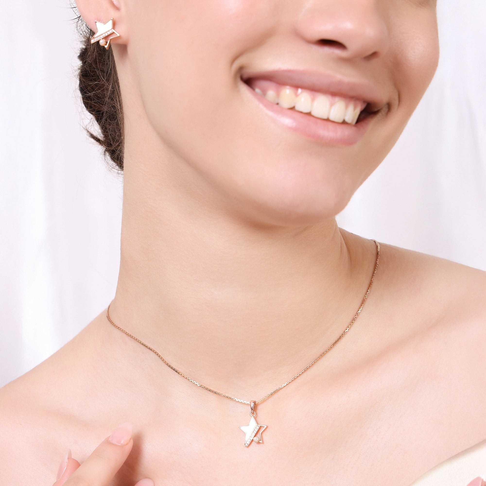 Stella Sparkle Pendant Set