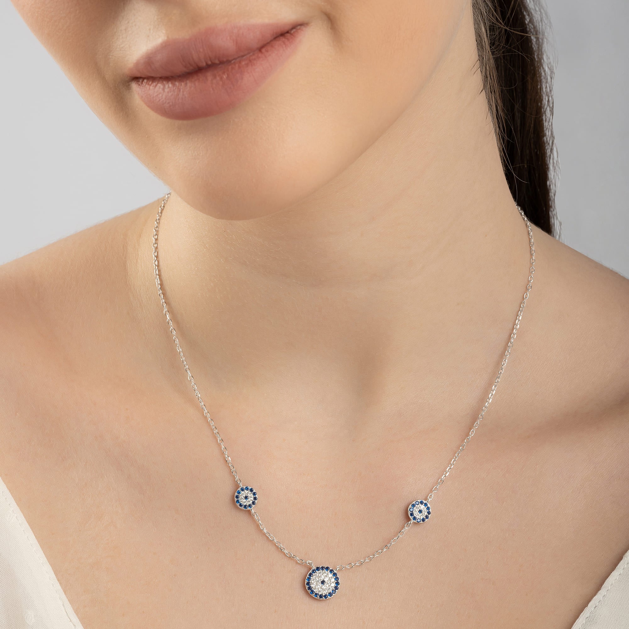 Circular Blue Floral Necklace