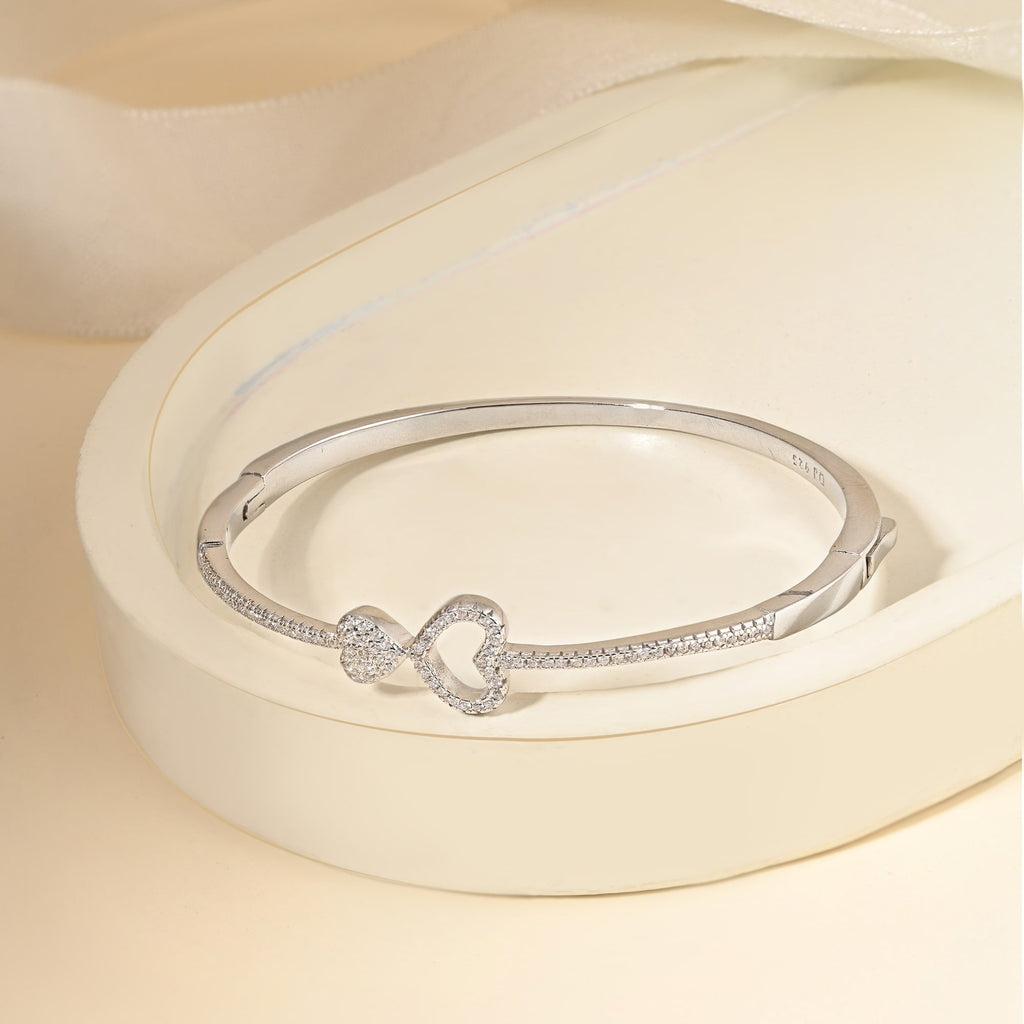 CZ Adornded Heart Link Kada