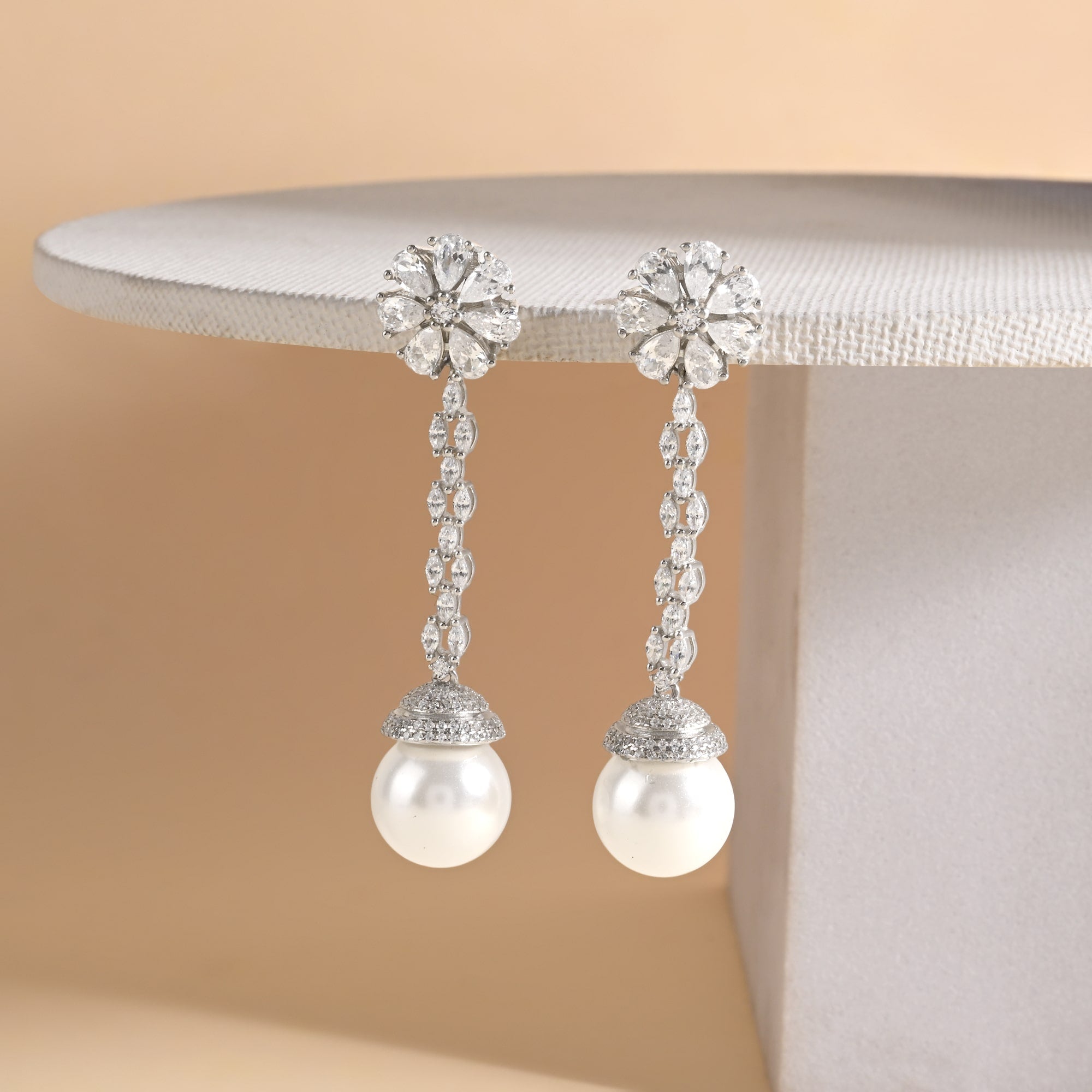 Pearl CZ Cascade Dangler