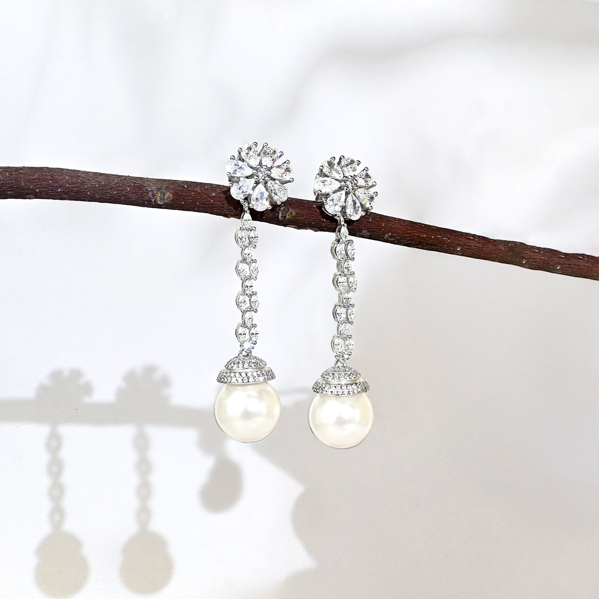 Pearl CZ Cascade Dangler