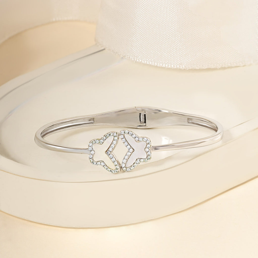 Butterfly Radiant Solitaire Kada