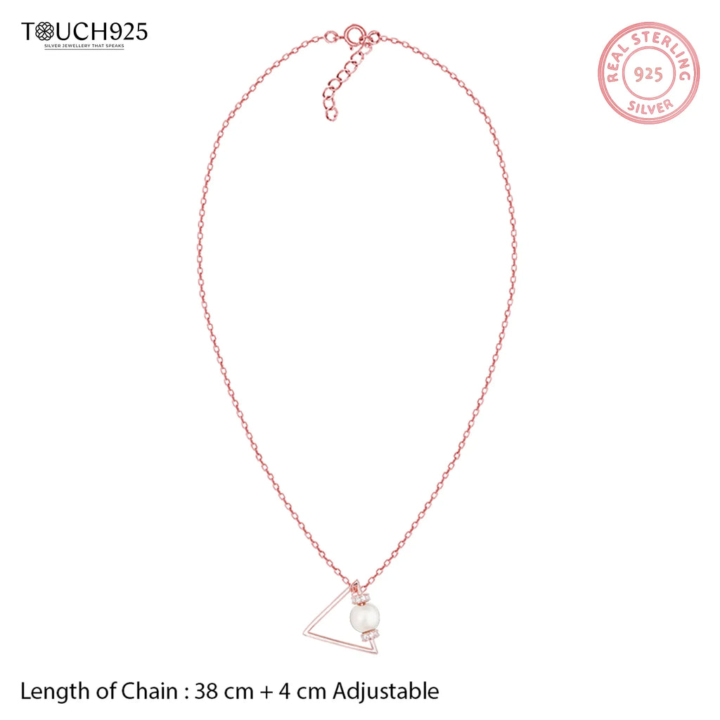 Graceful Triangle Pearl Necklace