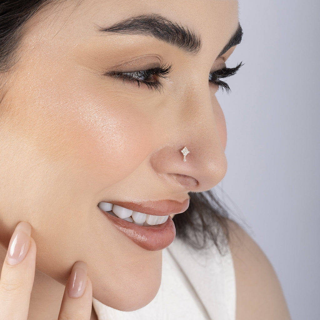 Silver Arrow Nose Pin