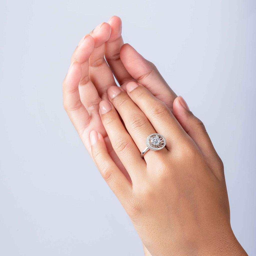 Elegant Glow Silver Ring