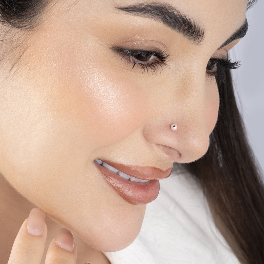 Radiance Pearl Nose Pin