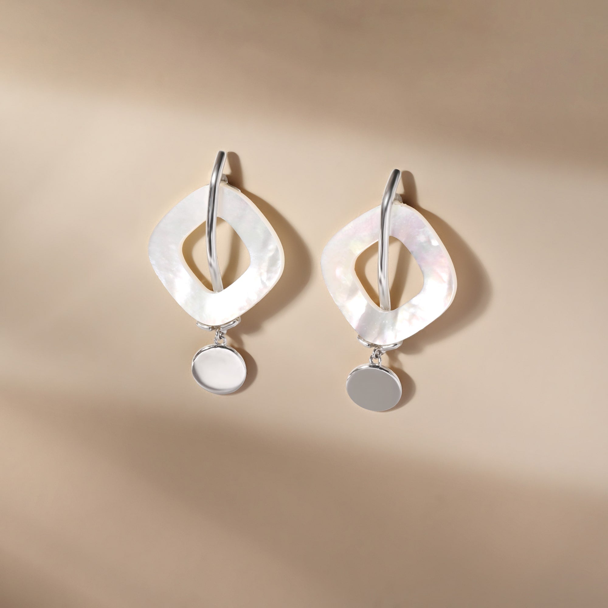 Sleek Statement Dangler