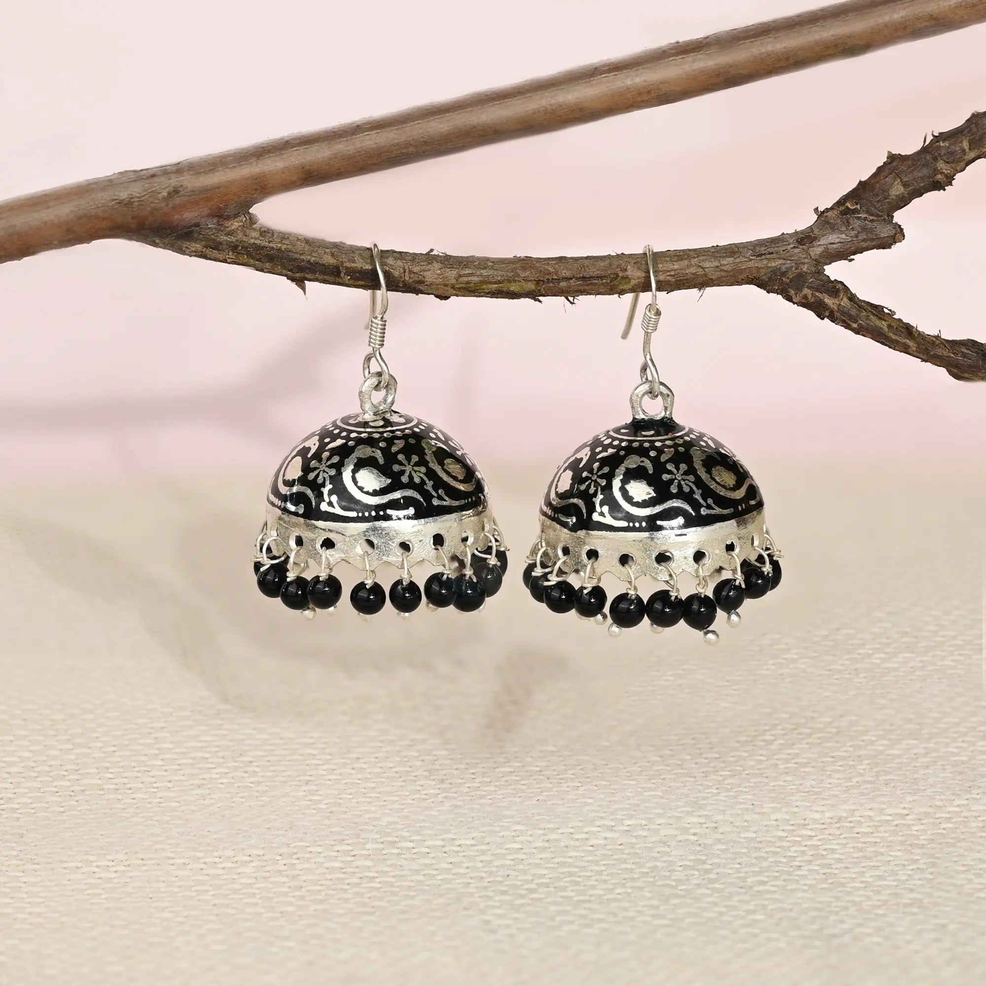 Elegance Black Jhumka