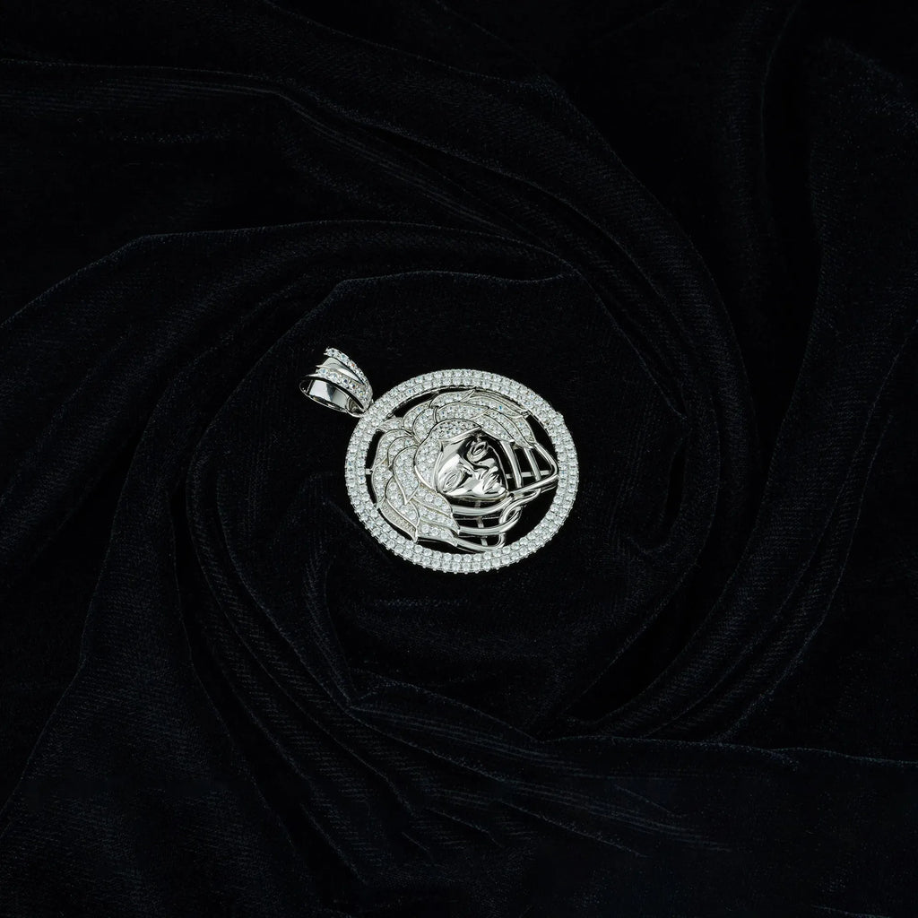 Medusa Legacy Locket - Touch925