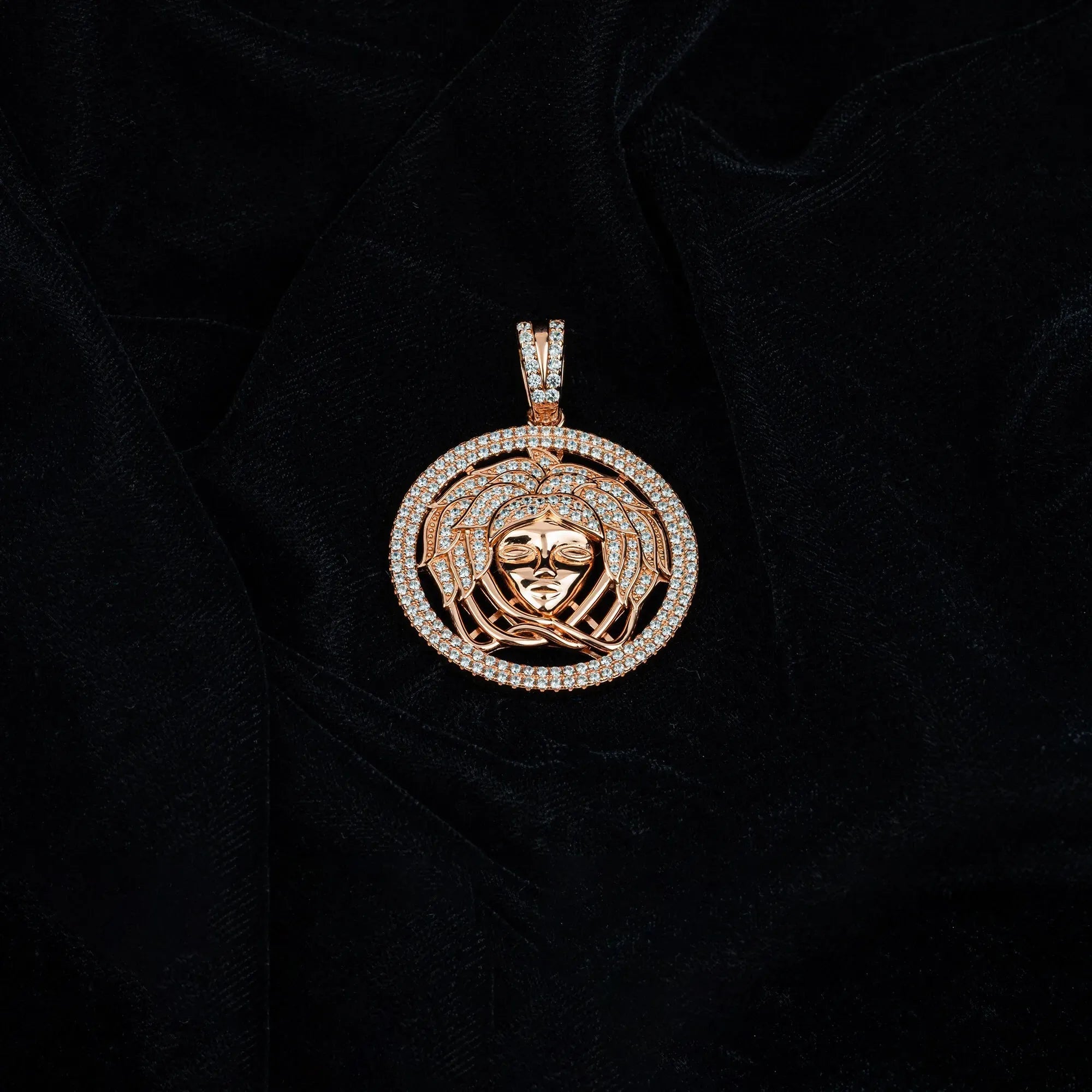 Medusa Legacy Locket - Touch925