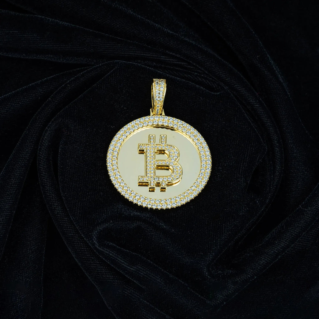 Crypto Elegance Zircon Studded Gold Locket - Touch925