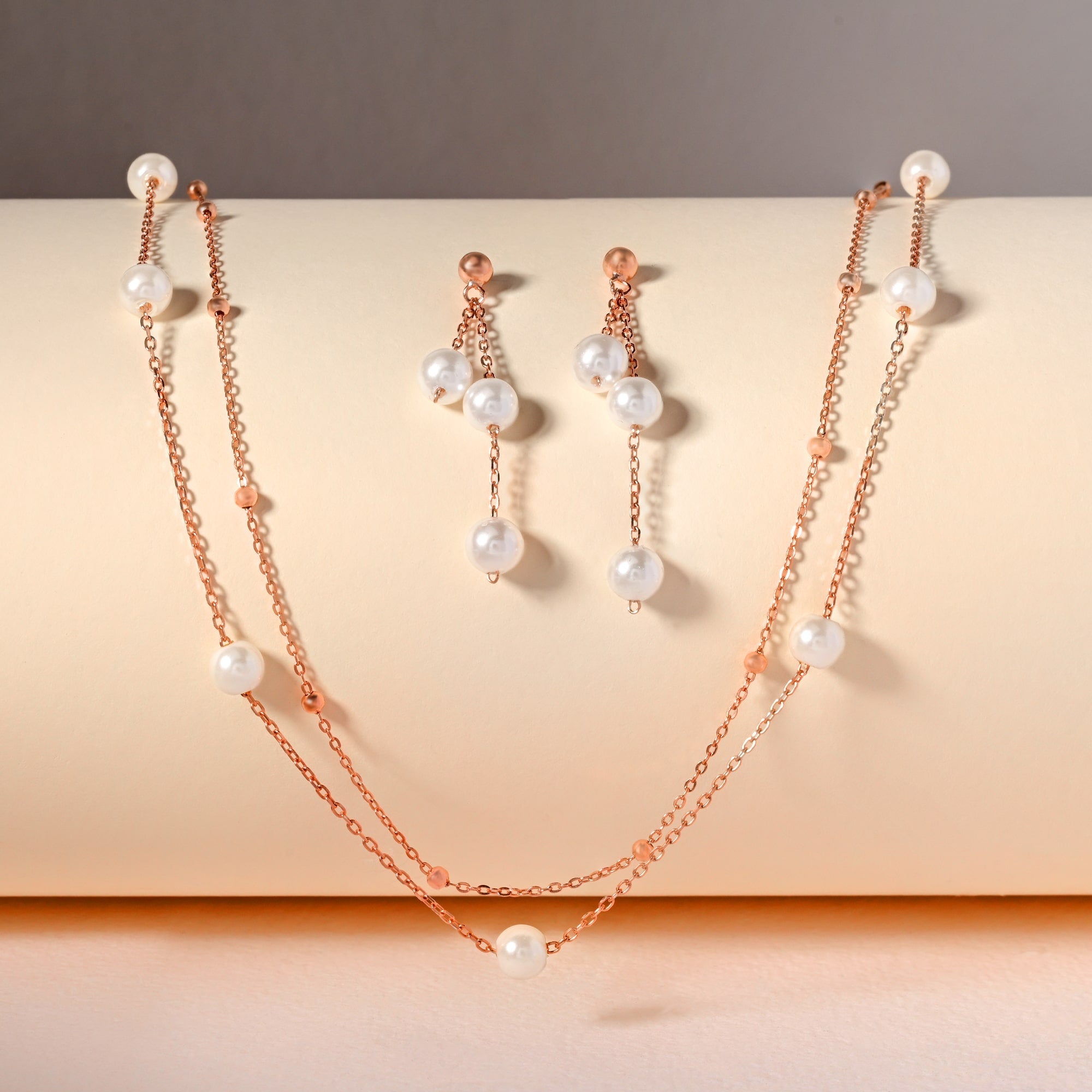 Layered Pearl Jewellery Set