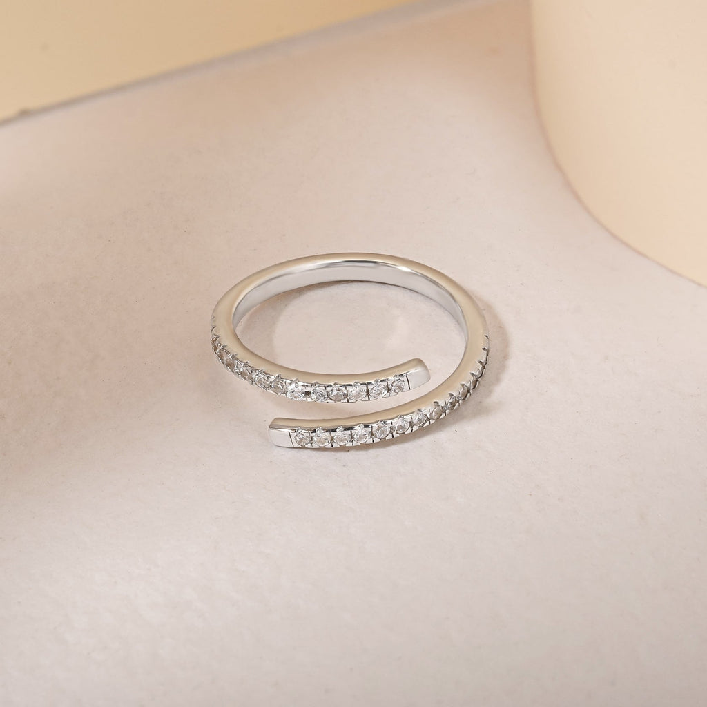 Twin Swirl Harmony Ring