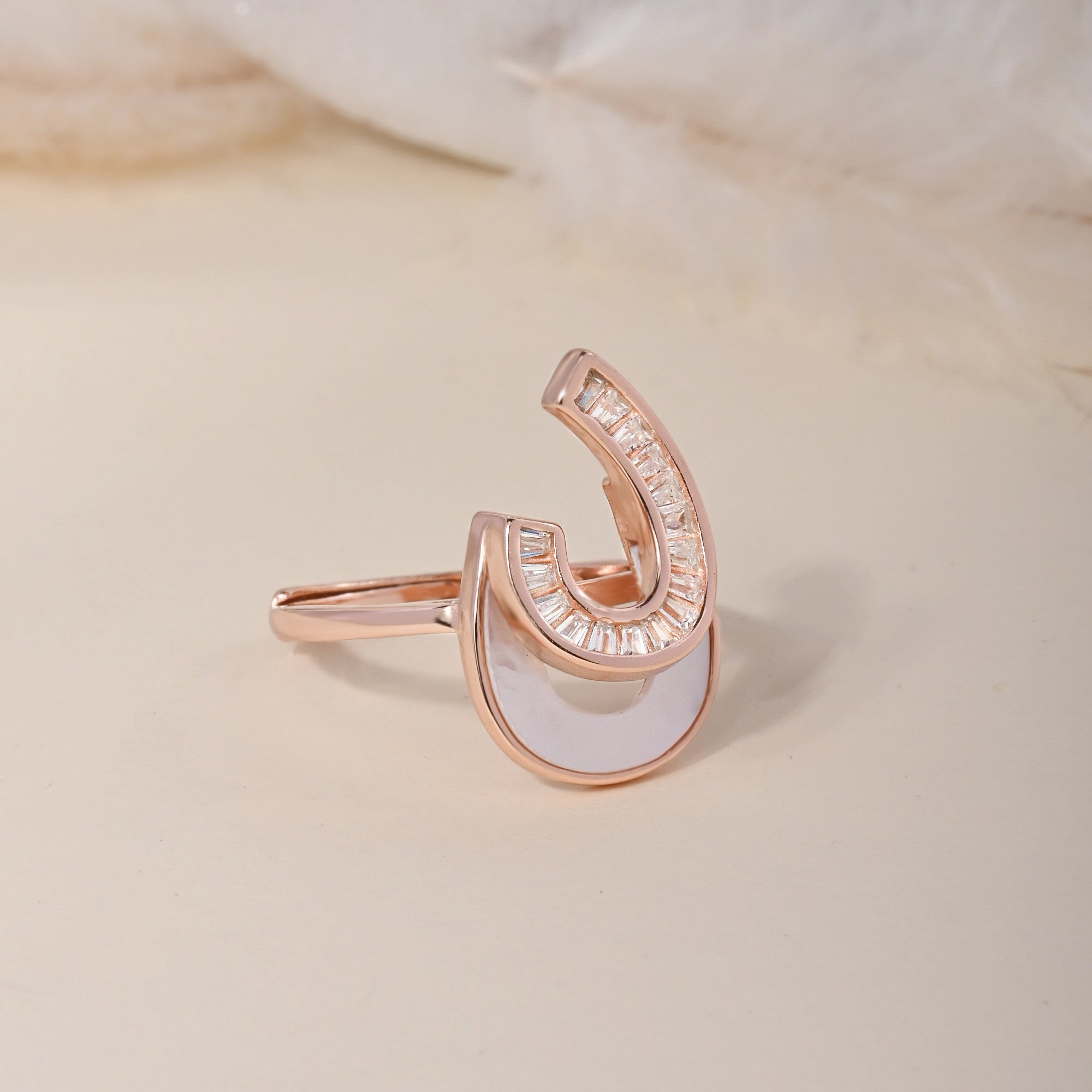 Grace Curved Ring