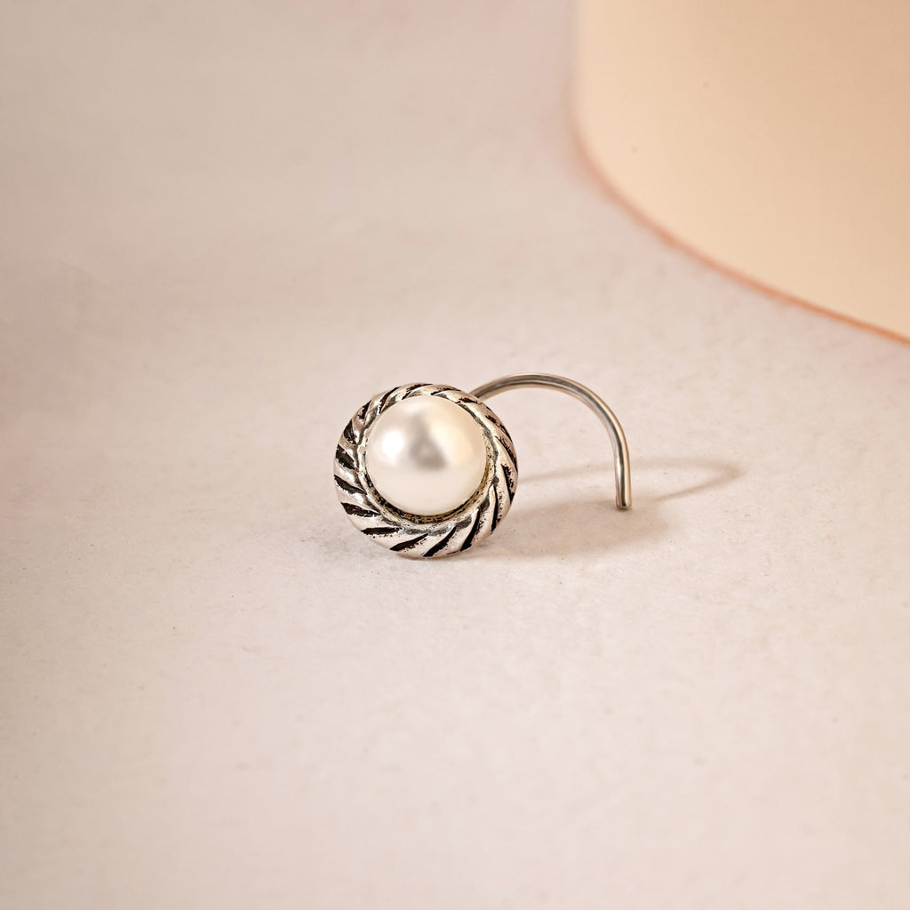 Pearl Oxidized Nose Pin