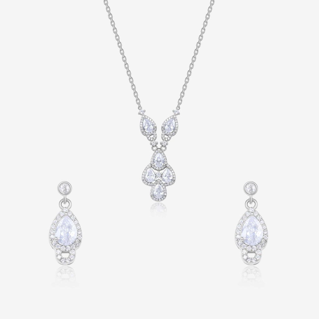 Pear-Fiction Necklace Set