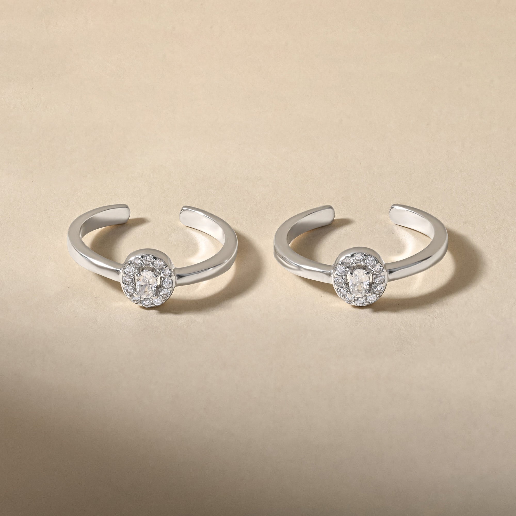 Centered Stone Toe Ring