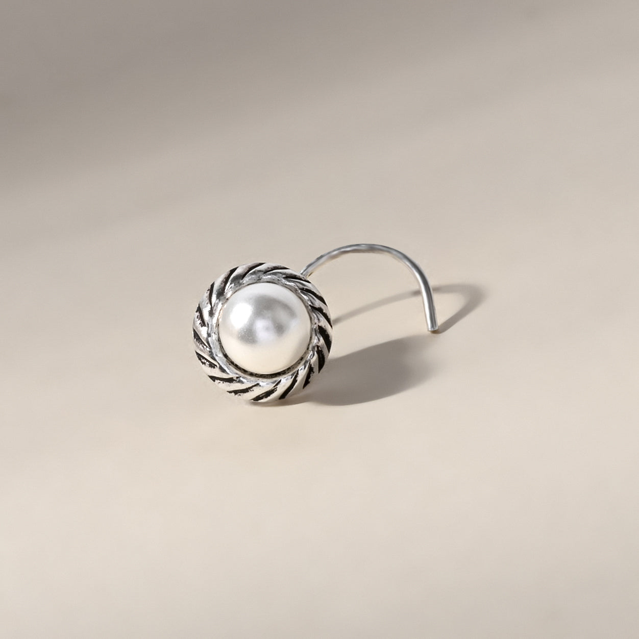 Pearl Oxidized Nose Pin